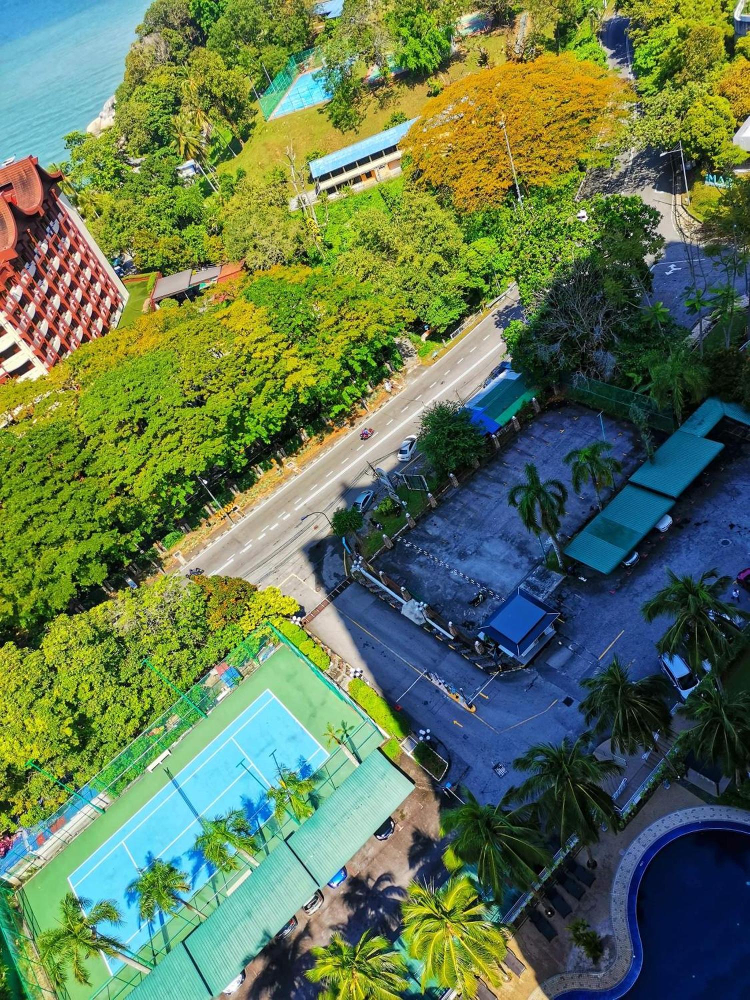 Airbnb At Sri Sayang Batu Ferringhi Beach Экстерьер фото